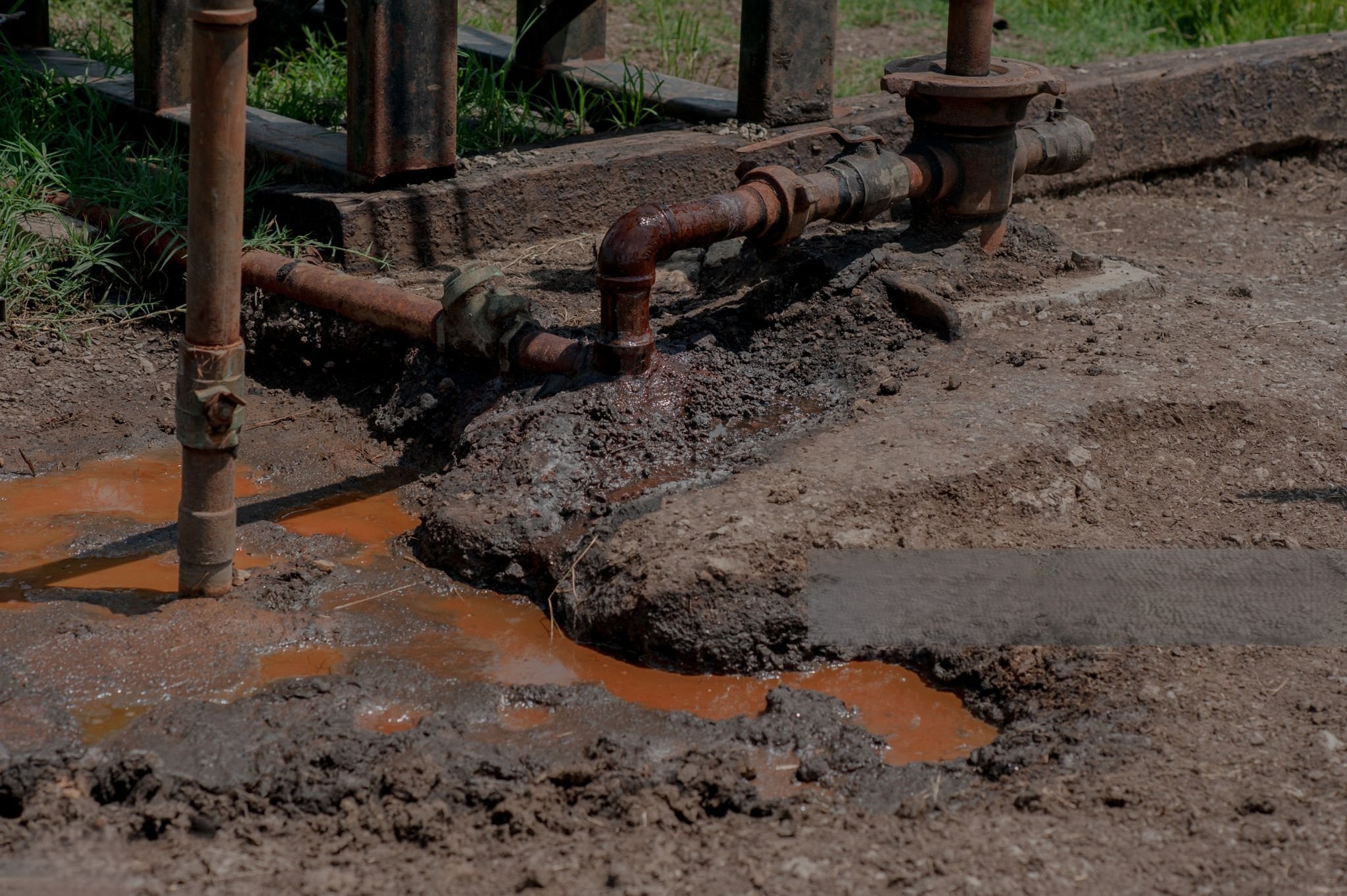 Invisible Methane: The Orphan Well Crisis — Carbon2o2